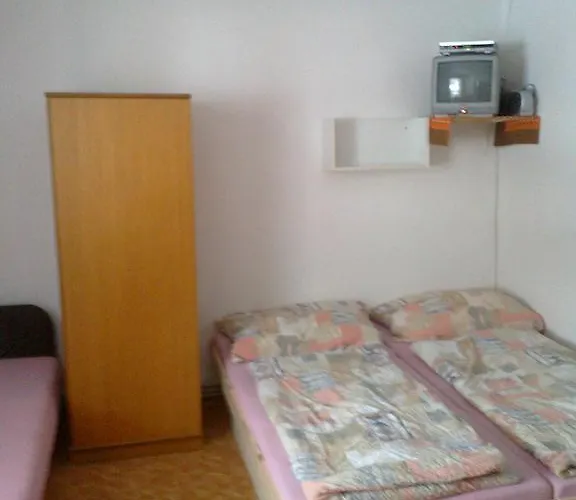 V Soukromí Kouba Quarto em Acomodações Particulares